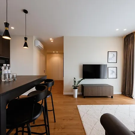 Мм Group Apartment Uzhhorod Exterior photo
