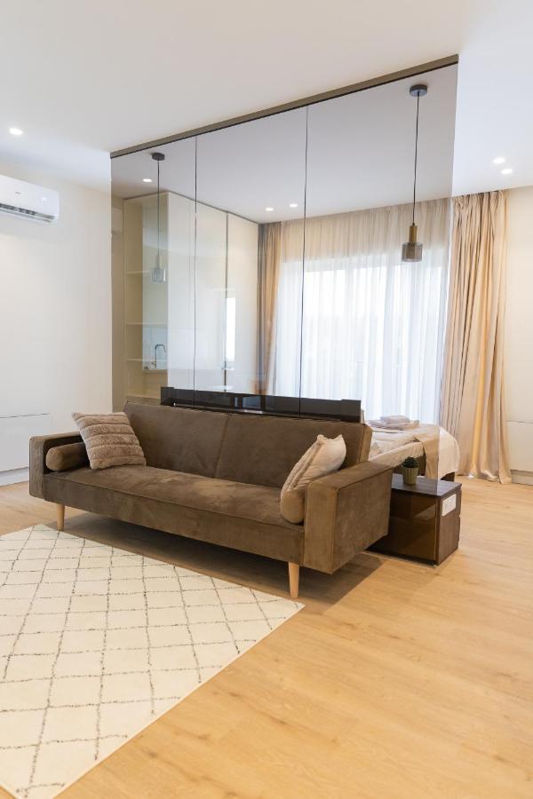 Apartment мм Group
