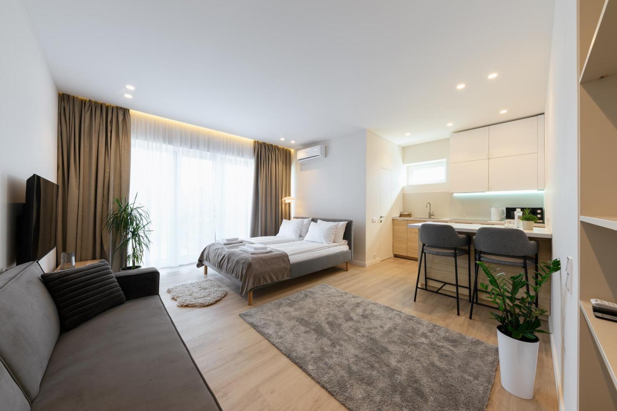 Apartment мм Group *