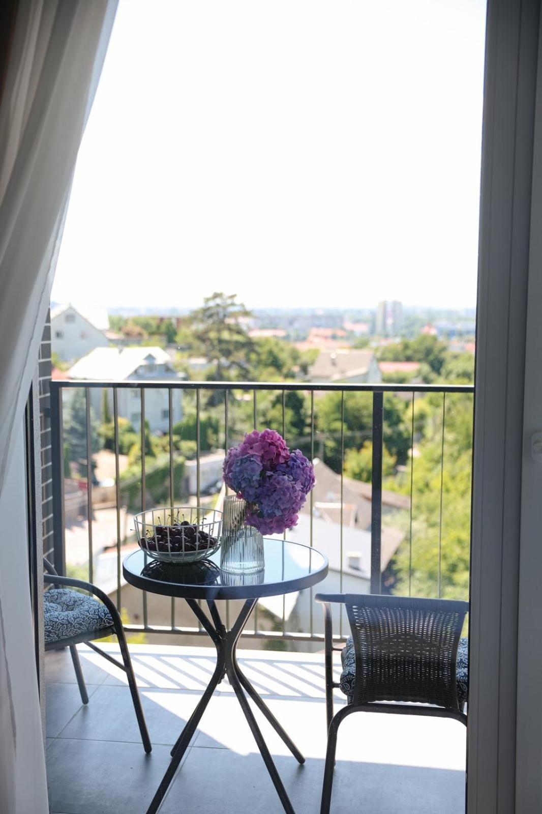 мм Group Apartment Uschhorod